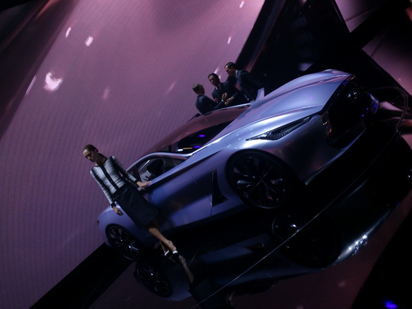 Infiniti Q80