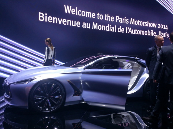 Infiniti Q80