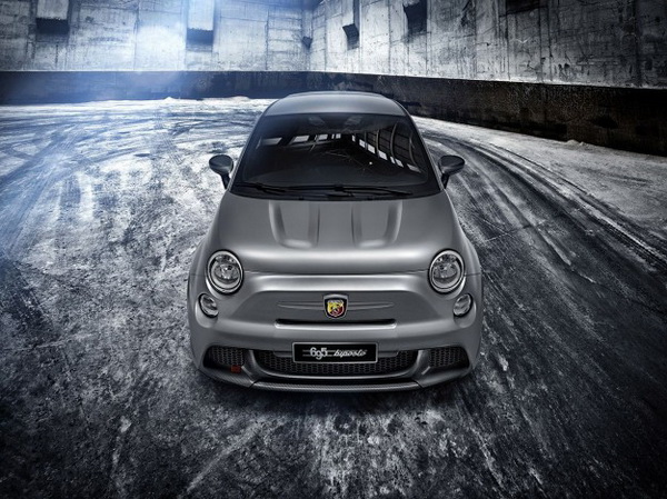 Abarth 695 Biposto Abarth 695 Biposto