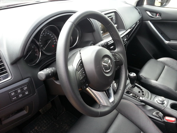 SUV Mazda CX-5 SUV Mazda CX-5