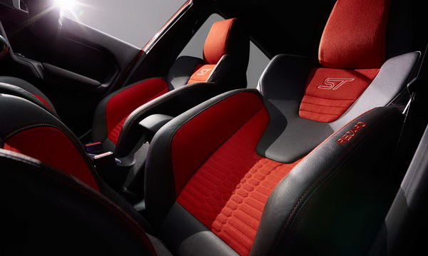 Ford Fiesta ST 2014
