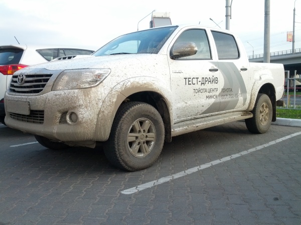 Toyota Hilux
