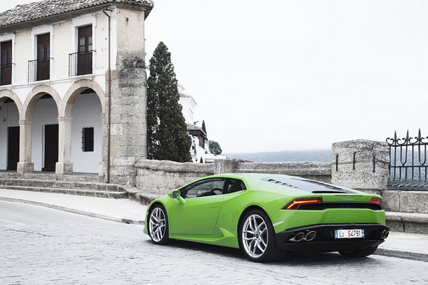 Lamborghini HURACAN
