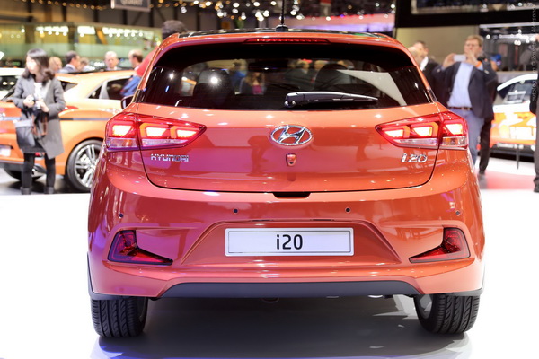 i20 Coupe
