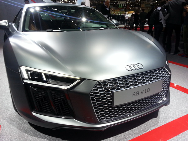 R8
