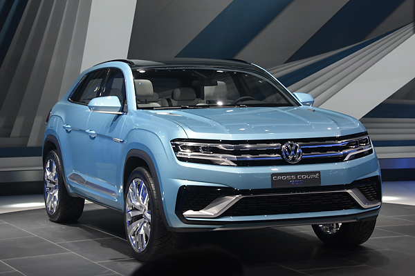VW Cross Coupe GTE concept