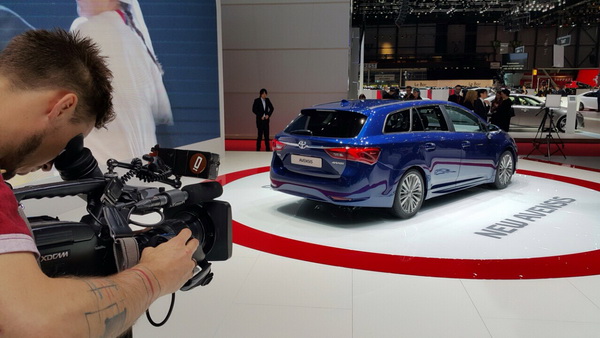 Avensis