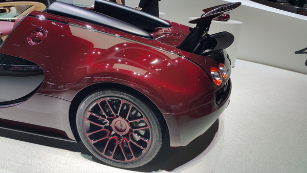 Bugatti Veyron &ldquo;La Finale&rdquo;