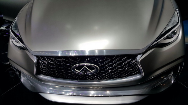 QX 30