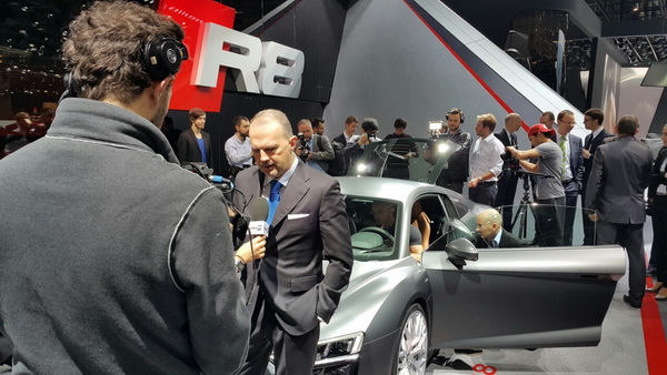R8