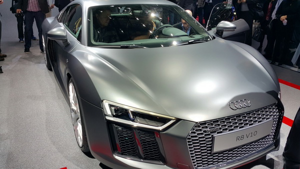 R8
