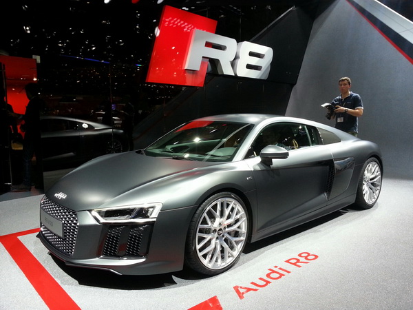 R8
