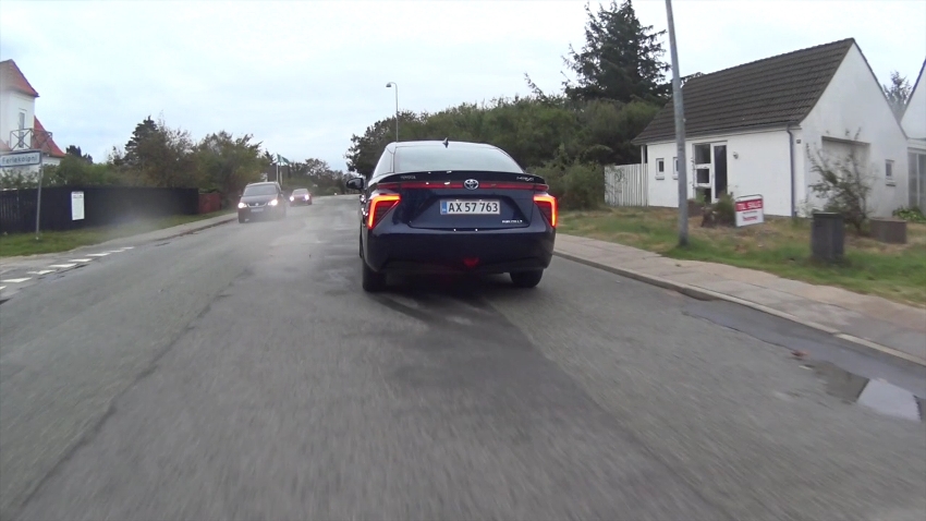 Toyota MIRAI 2015