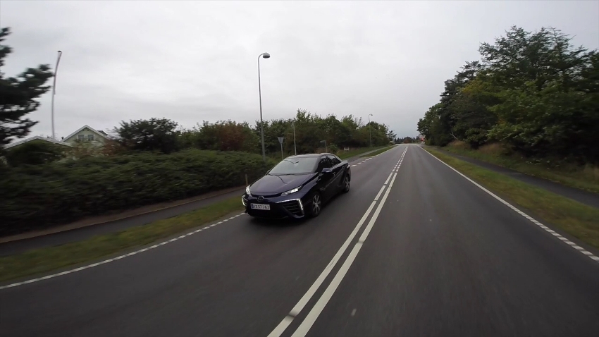 Toyota MIRAI 2015