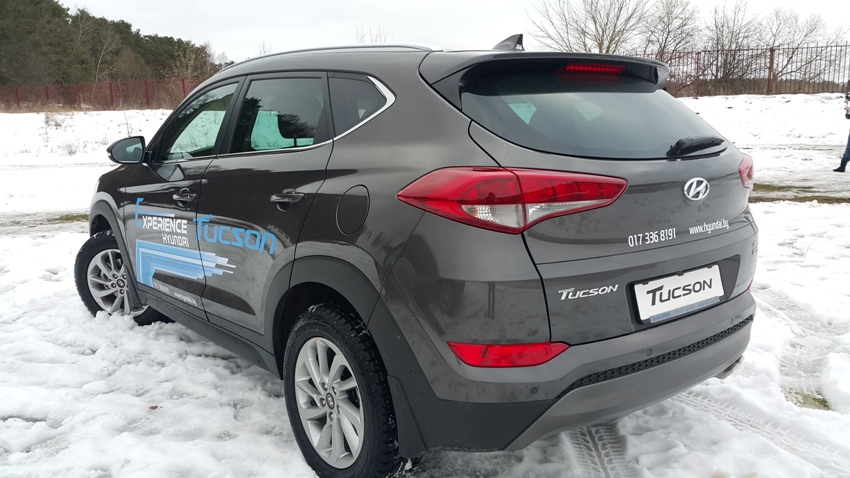 Hyundai Tucson 2015 снежно-водный тест