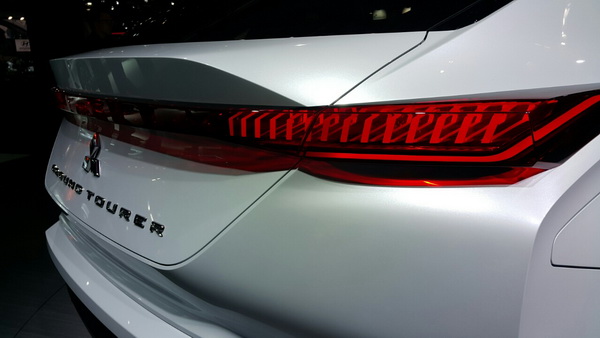 Mitsubishi GT-PHEV