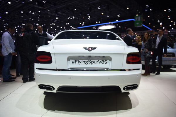 Bentley Flying Spur V8S