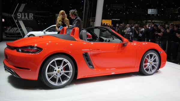 Porsche 718 Boxster