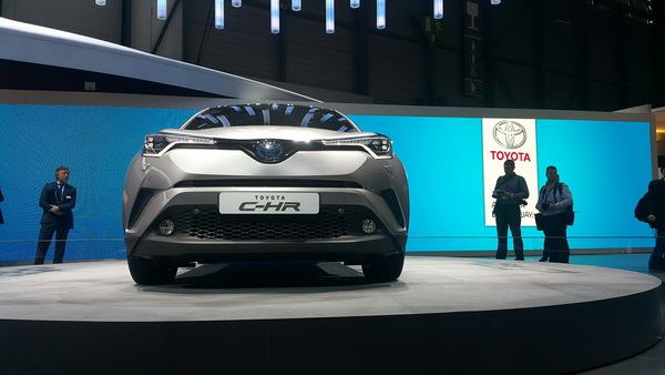 Toyota CH-R Toyota CH-R