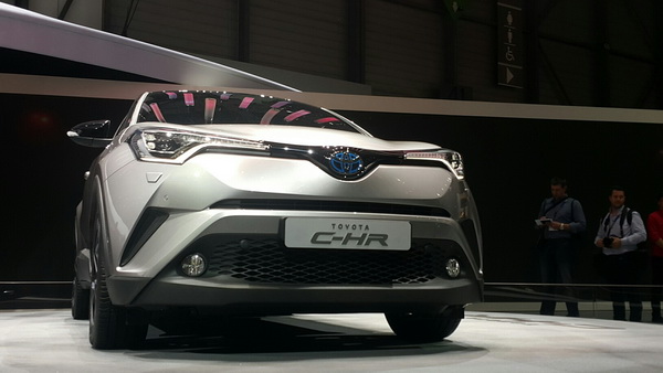 Toyota CH-R Toyota CH-R