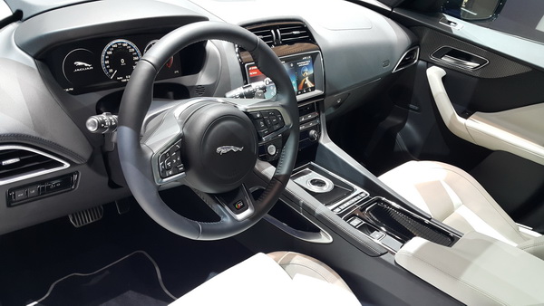 F-Pace F-Pace