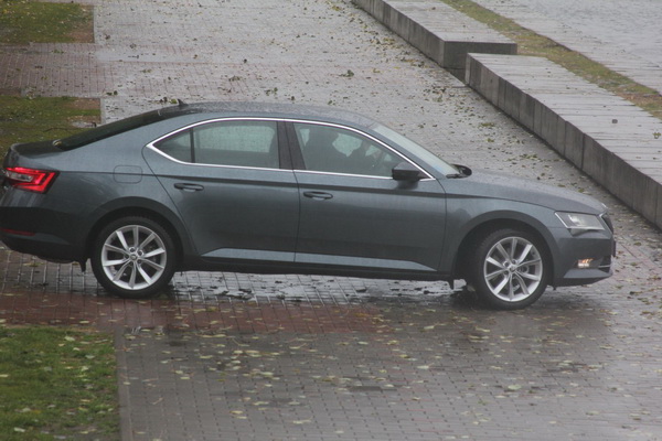 Skoda SuperB