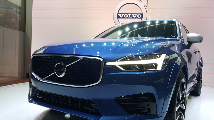 Женевский автосалон 2017